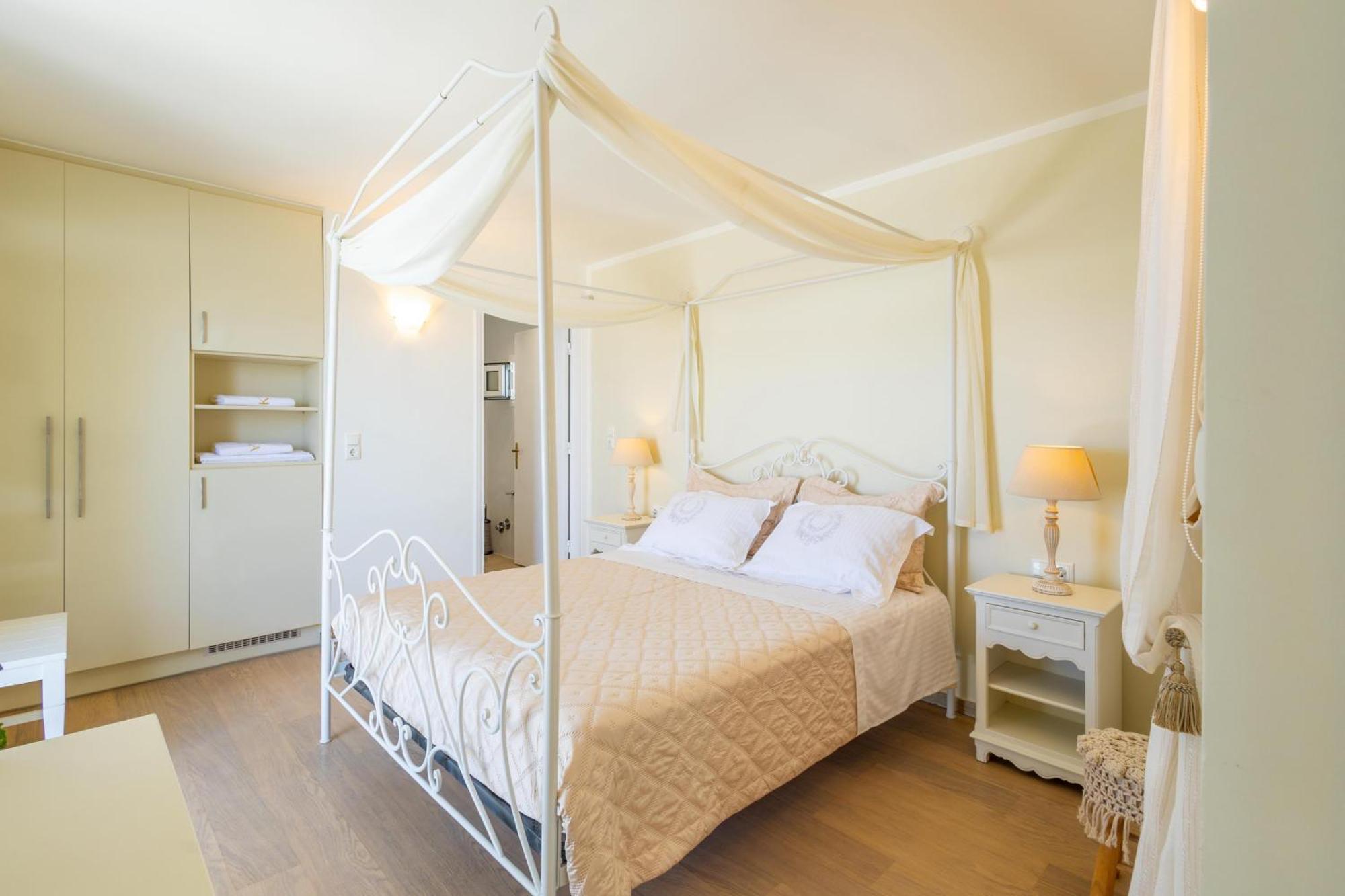 Kymata Hotel Naxos City Екстер'єр фото