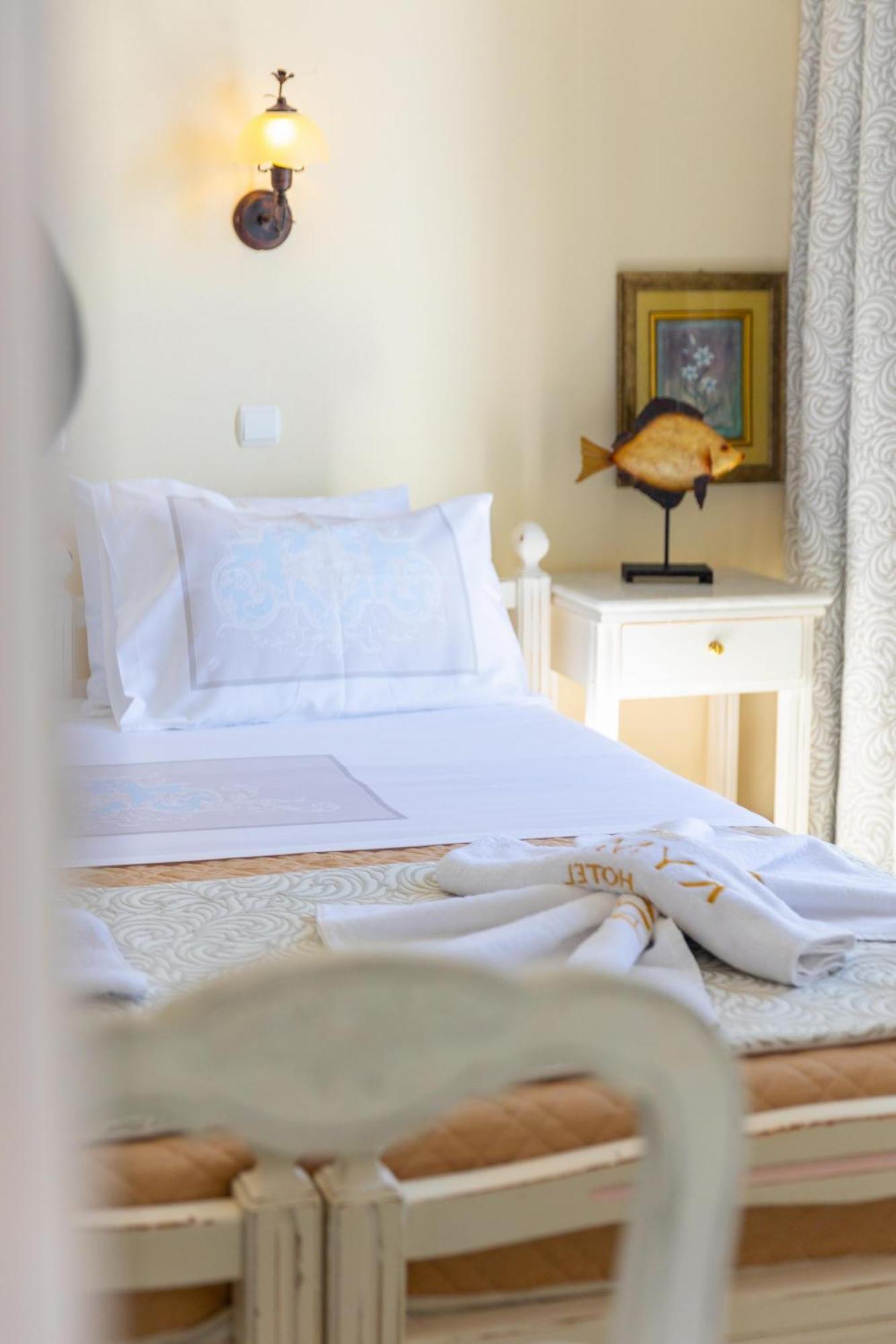 Kymata Hotel Naxos City Екстер'єр фото
