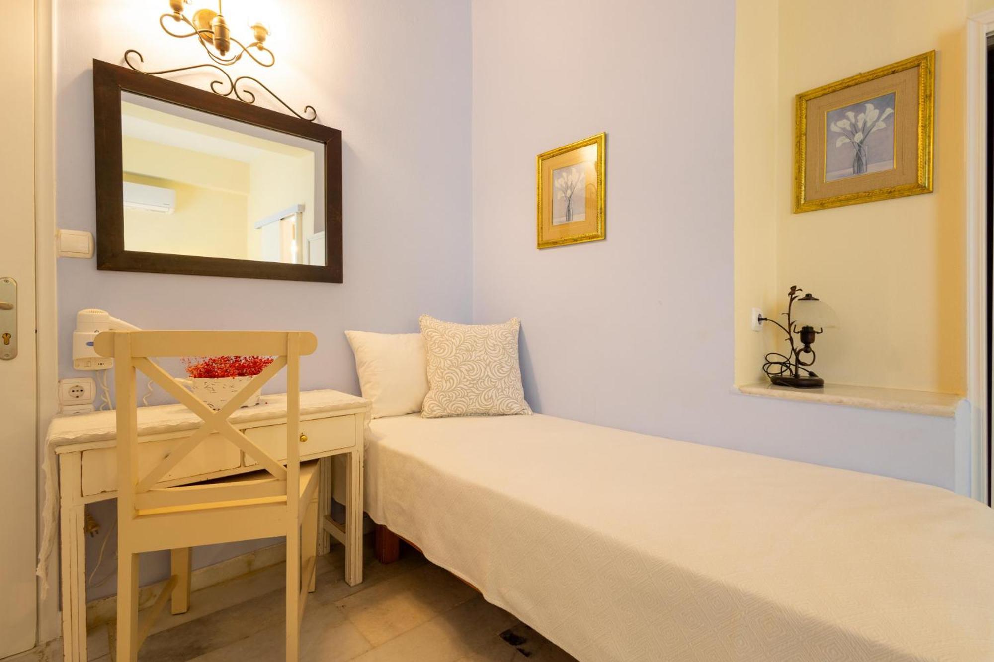 Kymata Hotel Naxos City Екстер'єр фото